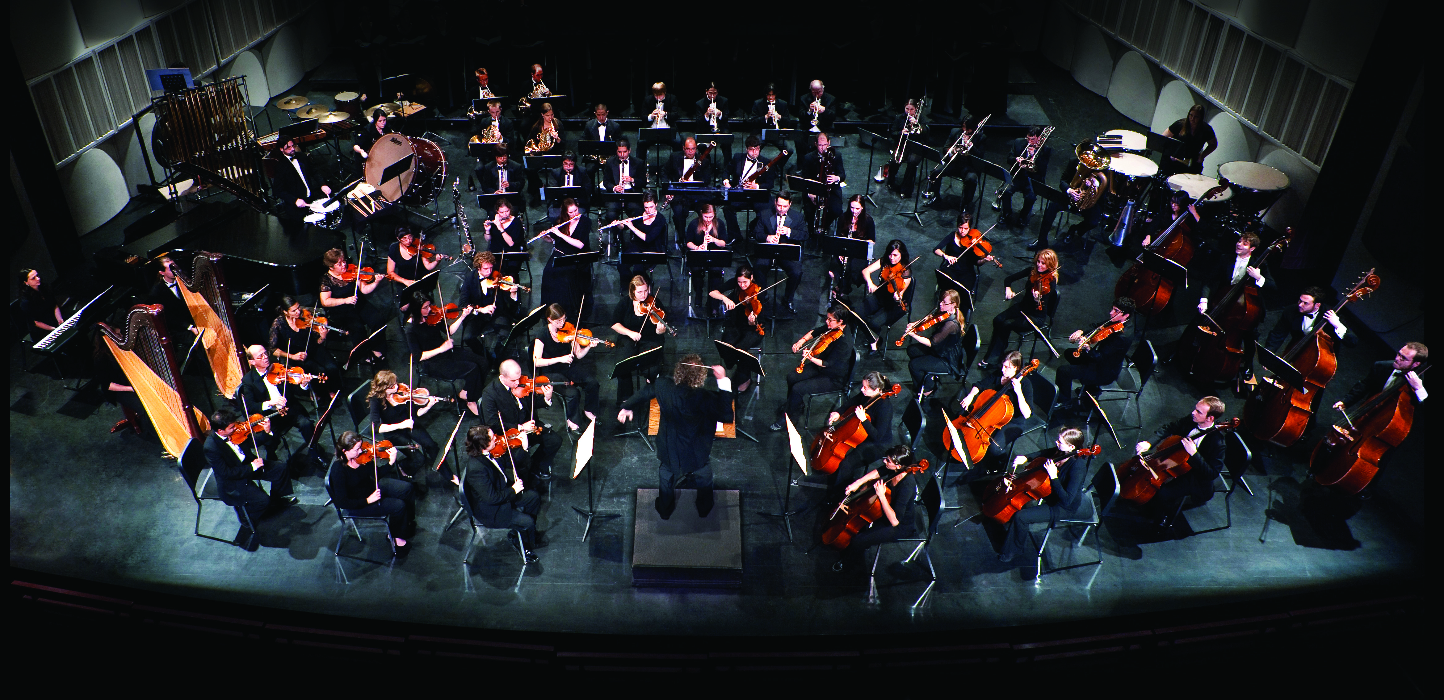 The Arizona Symphony Orchestra, aerial view, February 2011.  Photo by Edwin Serrano